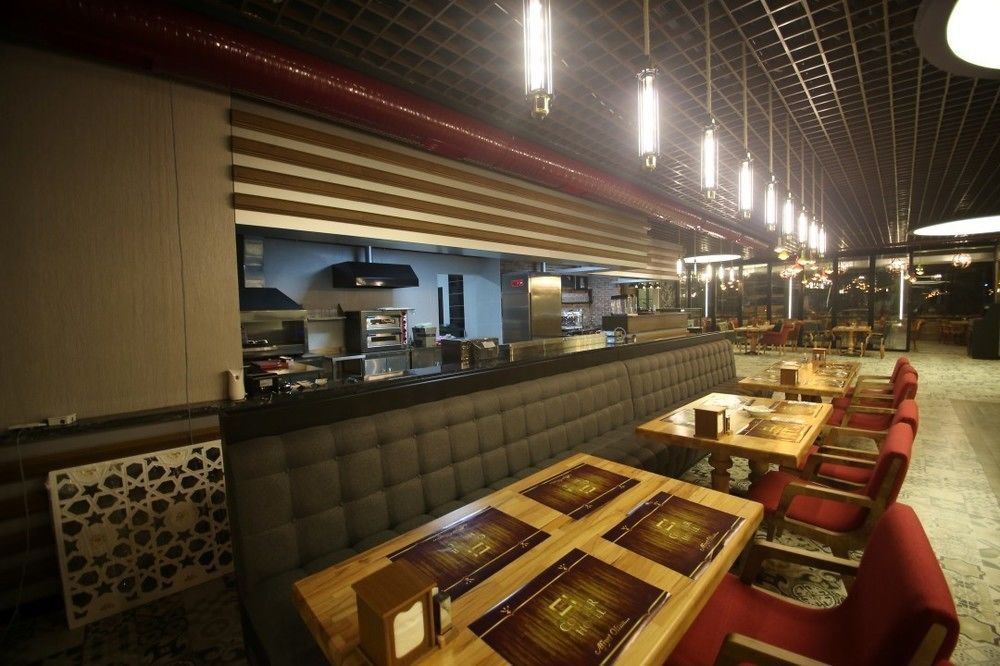 The Corner Hotel سينجان المظهر الخارجي الصورة